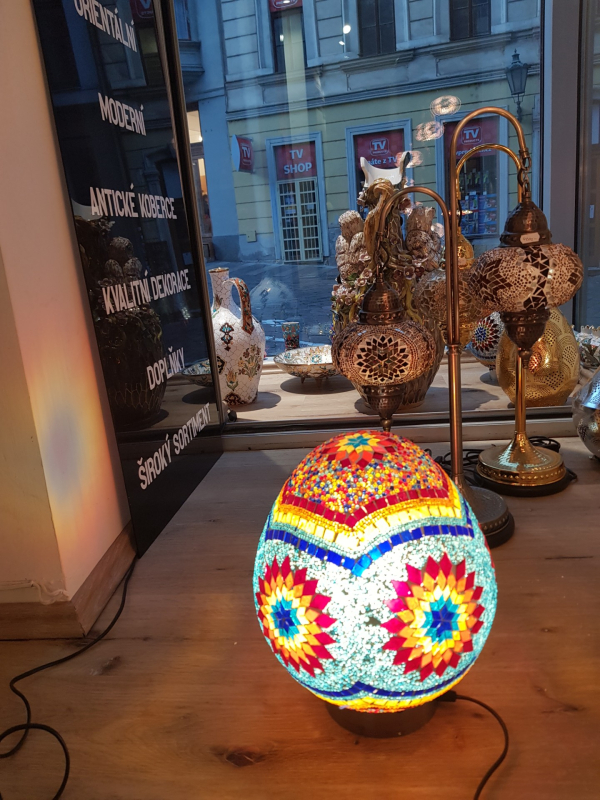 lampa-orientalni-barevna.jpg
